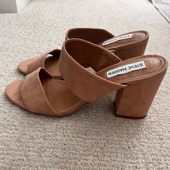 Steve Madden Heels - Picture 2 of 3